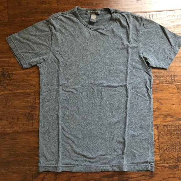 Banana Republic Other - Banana Republic fitted tshirt gray mens M classic